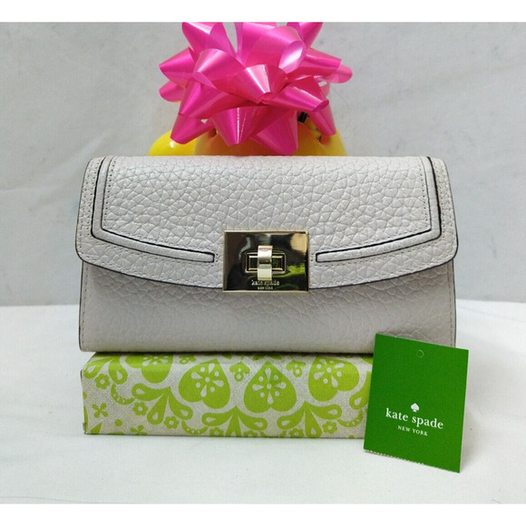 Kate Spade New York Ivory Pebbled Leather Turn Lock Credit Card Trifold Wallet - Picture 1 of 16
